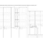 Wysoka szafka biurowa z drewna i szkła z drzwiami na zawiasach Menderes