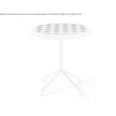 Round cement garden table Proceno