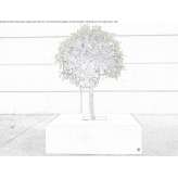 A bench made of fiber-reinforced concrete with an integrated flowerpot Whitmire