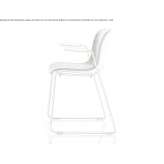 Stackable fabric chair based on a sled Nitro